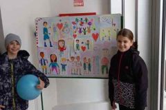 IMG-4b109242ecb95030553d4d8cee1113f7-V